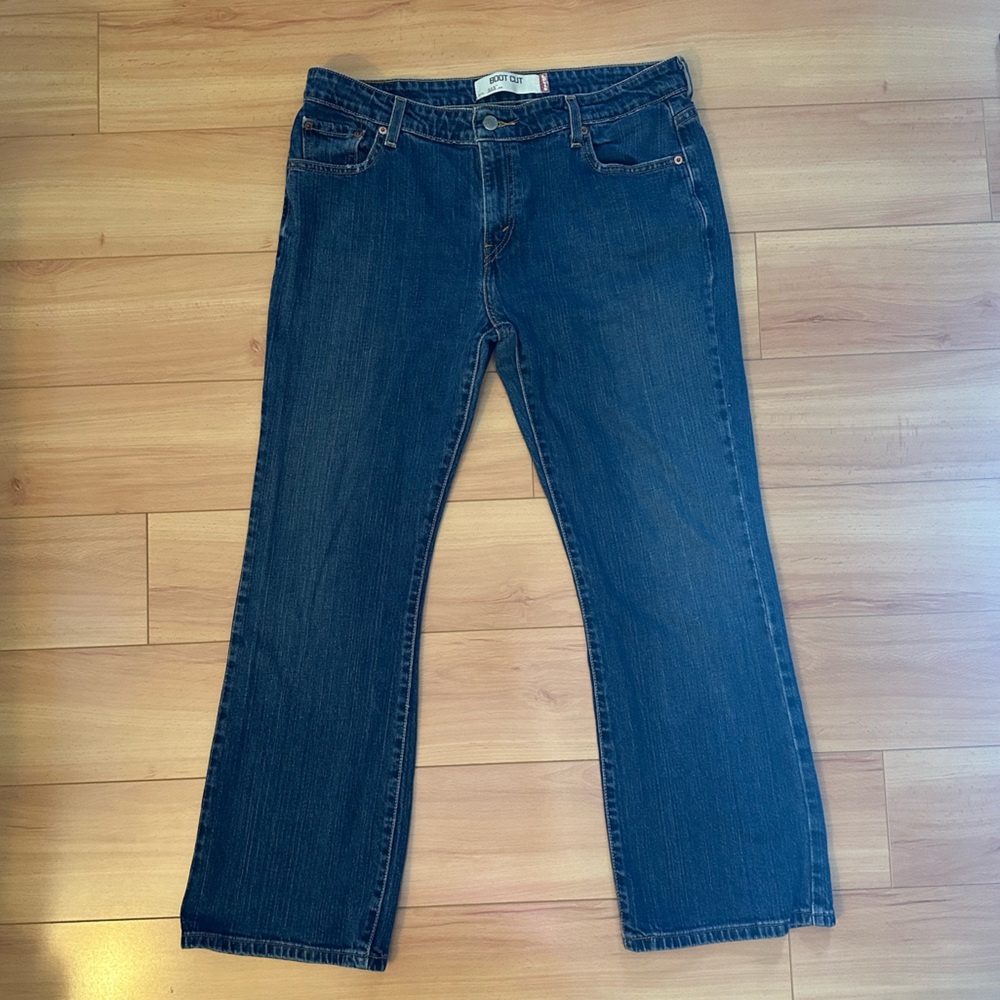 Vintage Y2K 515 Low Rise Levi's Boot Cut Jeans Dark Blue Denim size 16 cotton